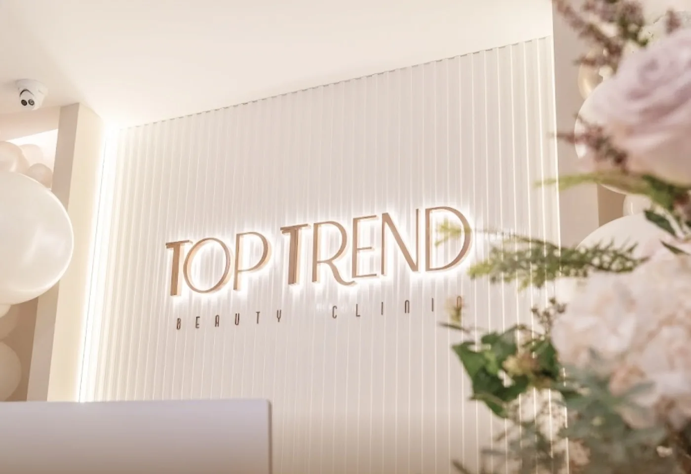 Turning a Scalp Therapy Service into a Viral Beauty Moment